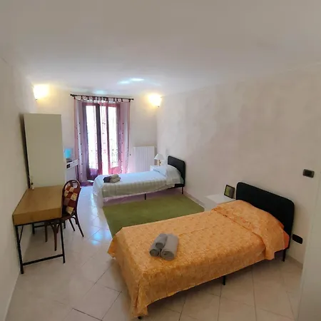 - Trilocale - San Donato Apartment